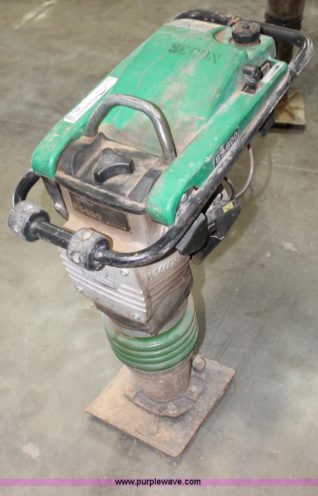 image for item L9843 1998 Wacker B5600 jumping jack