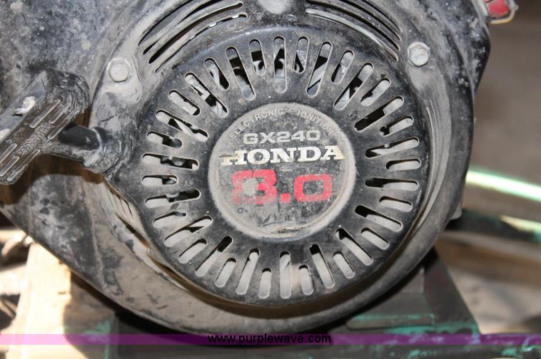 image for item L9846 Whiteman 48" power trowel