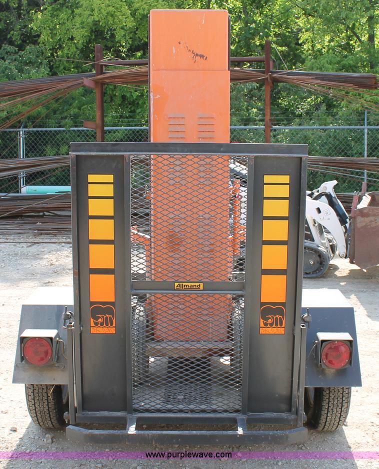 image for item L9847 Almond Chief EZ650 breaker drop hammer