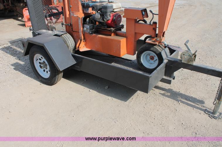 image for item L9847 Almond Chief EZ650 breaker drop hammer