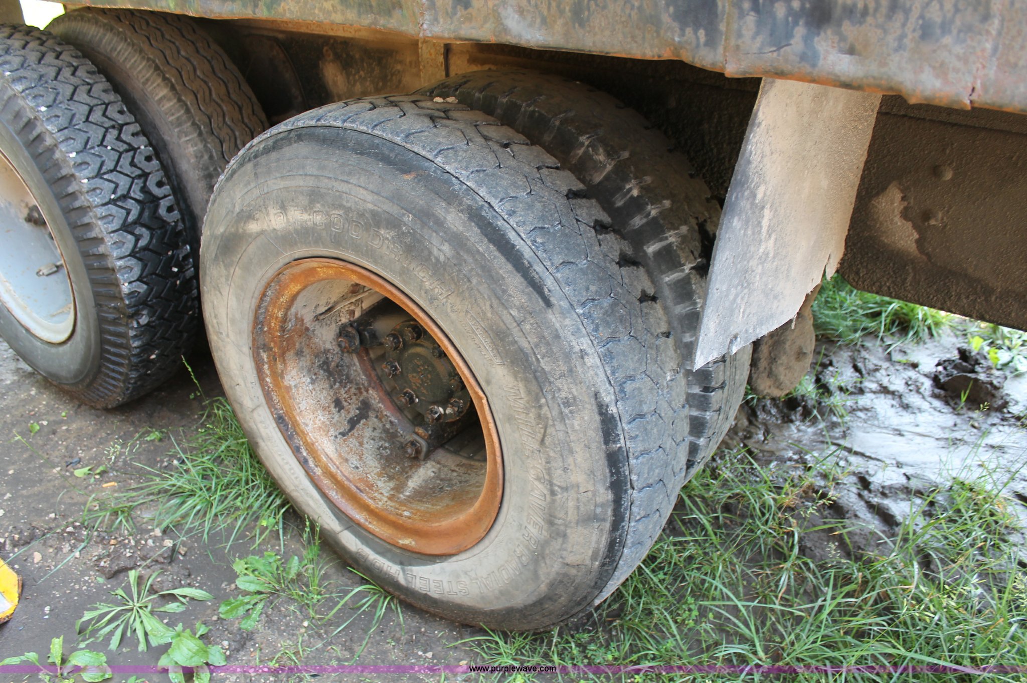1969 International shop built 25' tandem axle dump trailer in