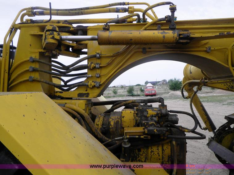 image for item B1267 1975 Hancock scraper