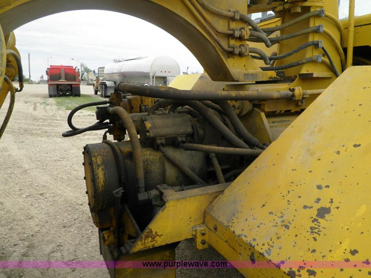 image for item B1267 1975 Hancock scraper