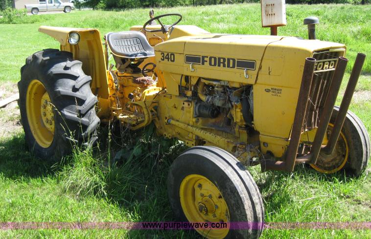 image for item B1329 1980 Ford 340 tractor
