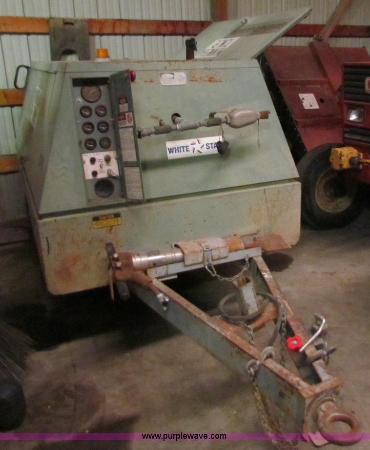 image for item B1348 Gardner Denver air compressor