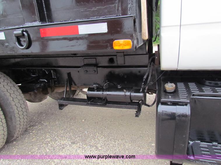 image for item B1349 1993 GMC Topkick dump truck