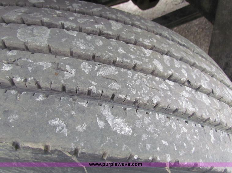 image for item B1349 1993 GMC Topkick dump truck