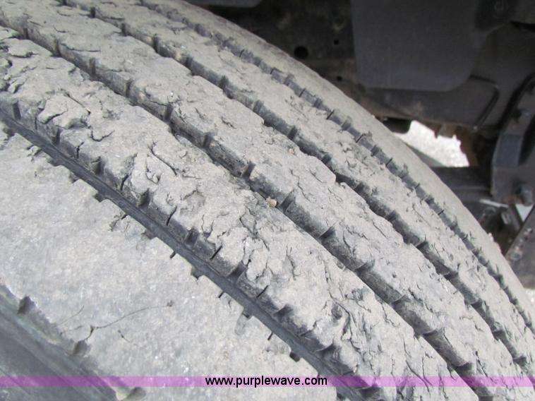 image for item B1349 1993 GMC Topkick dump truck