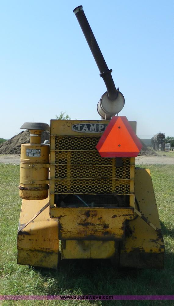 image for item B3684 1977 Tampo RS16A roller