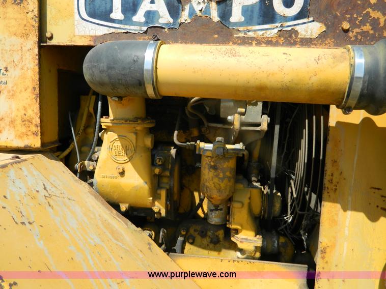 image for item B3684 1977 Tampo RS16A roller