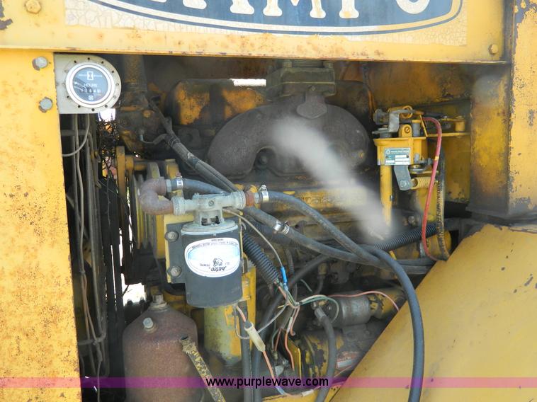 image for item B3684 1977 Tampo RS16A roller