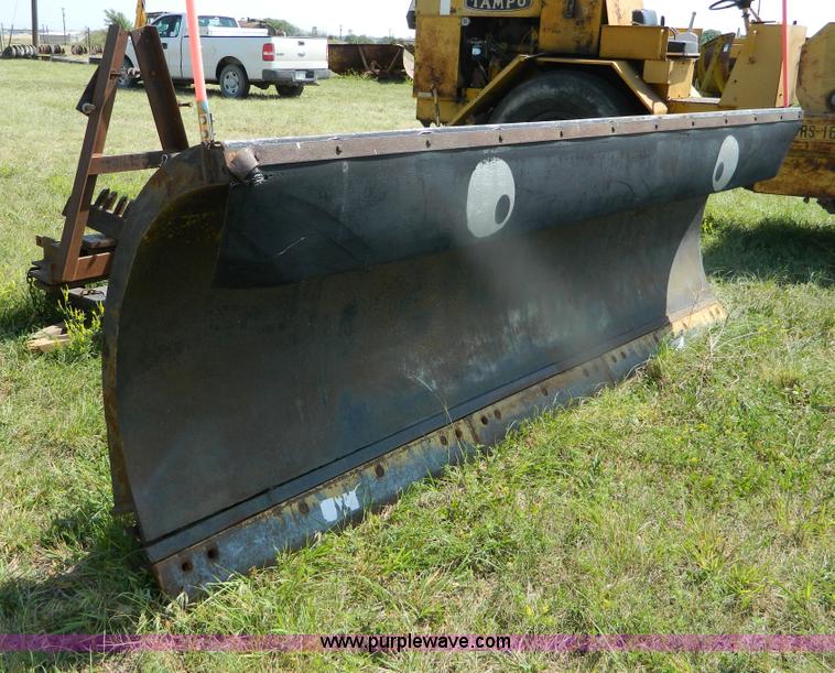 image for item B3685 Valk snow plow