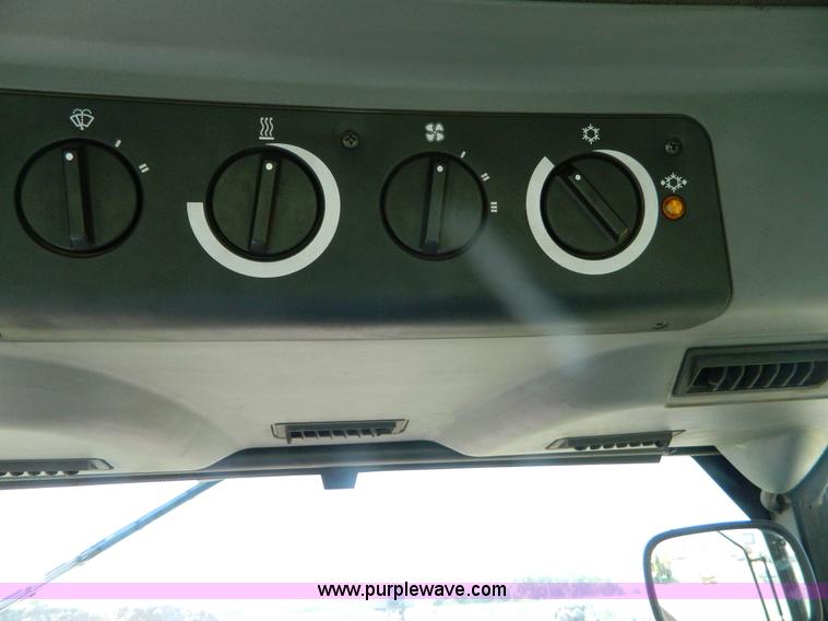 image for item B3688 2002 Case IH CX90 MFWD tractor