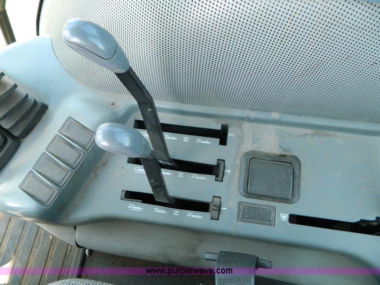 image for item B3688 2002 Case IH CX90 MFWD tractor