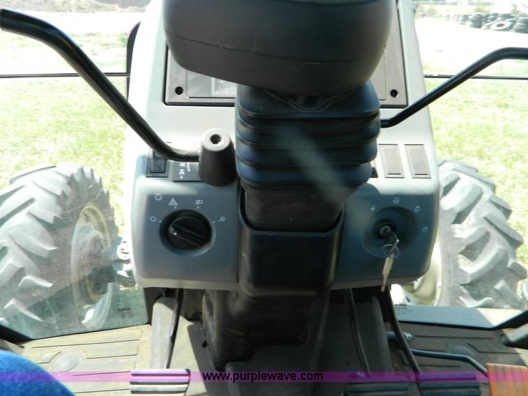 image for item B3688 2002 Case IH CX90 MFWD tractor