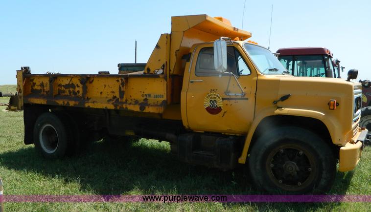 image for item B3689 1988 Chevrolet Kodiak dump truck