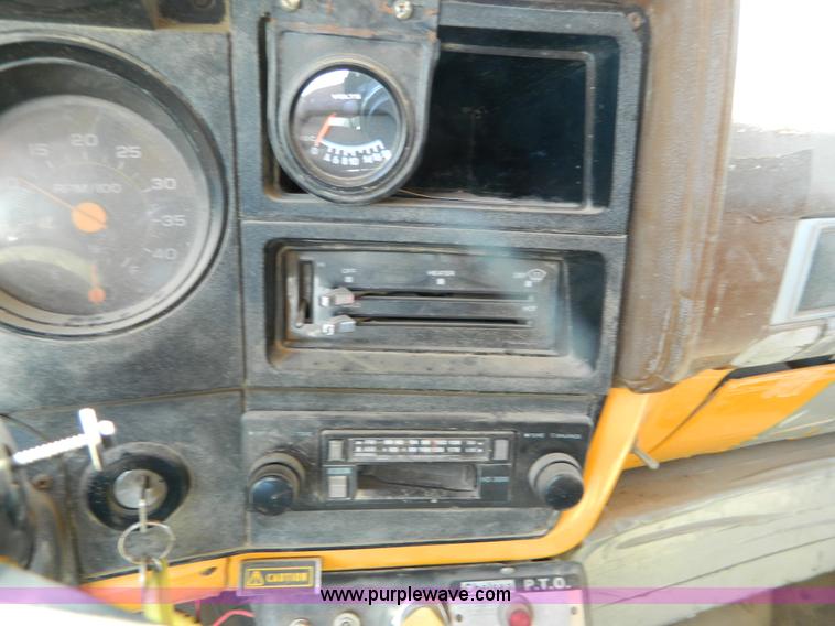 image for item B3689 1988 Chevrolet Kodiak dump truck