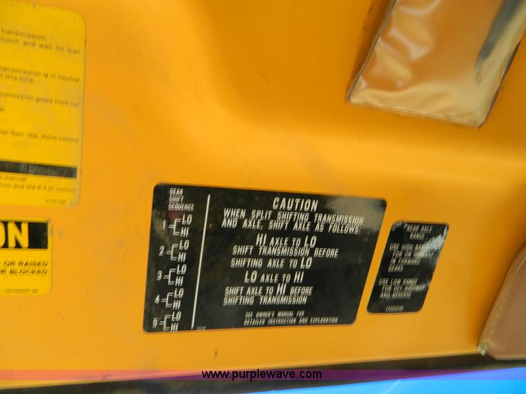 image for item B3689 1988 Chevrolet Kodiak dump truck