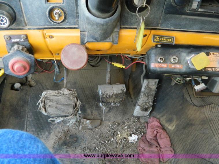 image for item B3689 1988 Chevrolet Kodiak dump truck