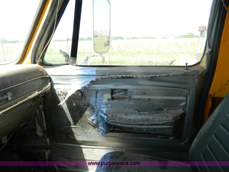 image for item B3689 1988 Chevrolet Kodiak dump truck