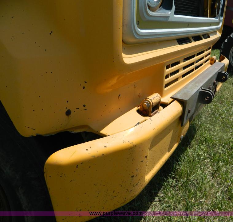 image for item B3689 1988 Chevrolet Kodiak dump truck
