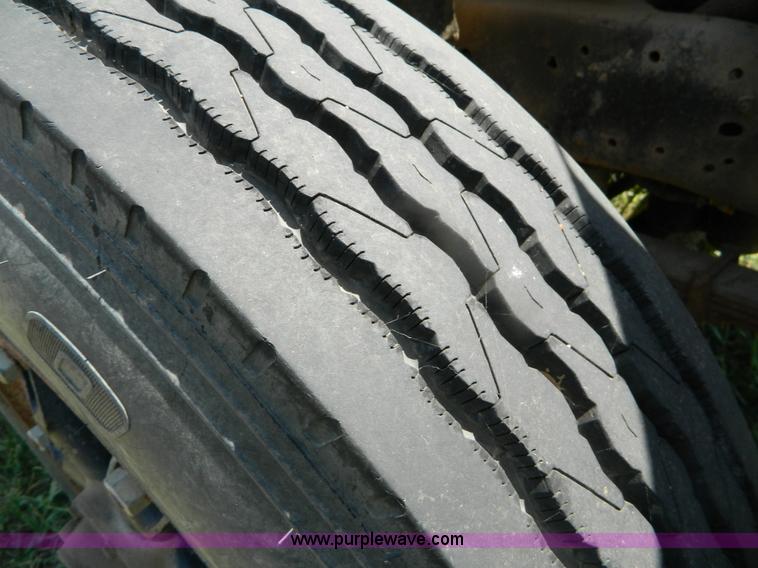 image for item B3689 1988 Chevrolet Kodiak dump truck