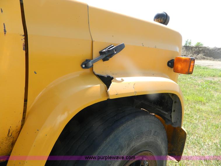 image for item B3689 1988 Chevrolet Kodiak dump truck