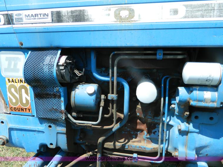 image for item B3692 1991 Ford 5610 tractor