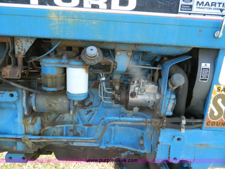 image for item B3692 1991 Ford 5610 tractor