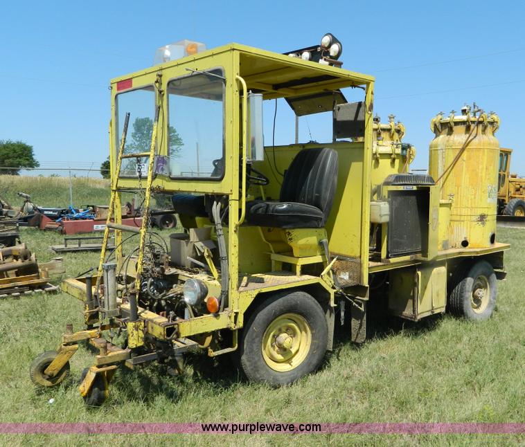 image for item B3696 1986 paint striper truck