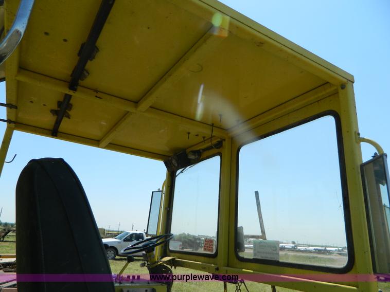 image for item B3696 1986 paint striper truck