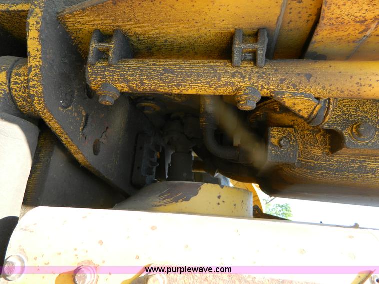 image for item B3699 1979 Caterpillar 140G motor grader