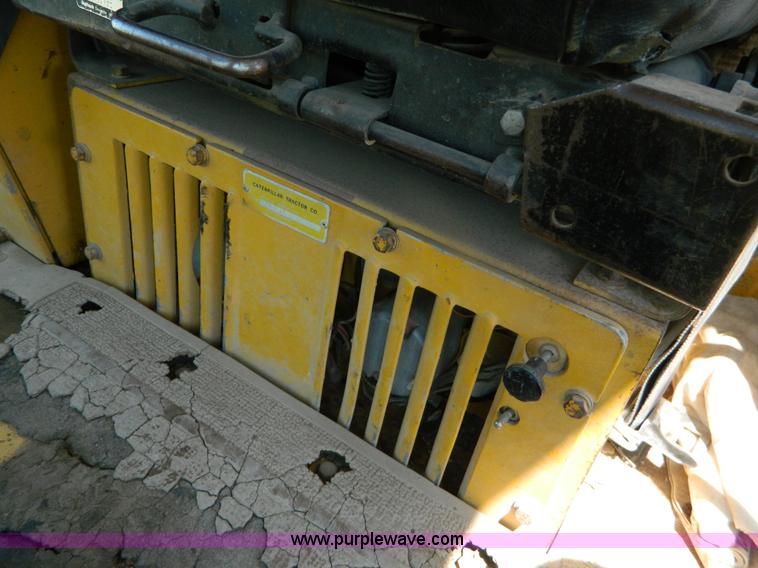 image for item B3699 1979 Caterpillar 140G motor grader