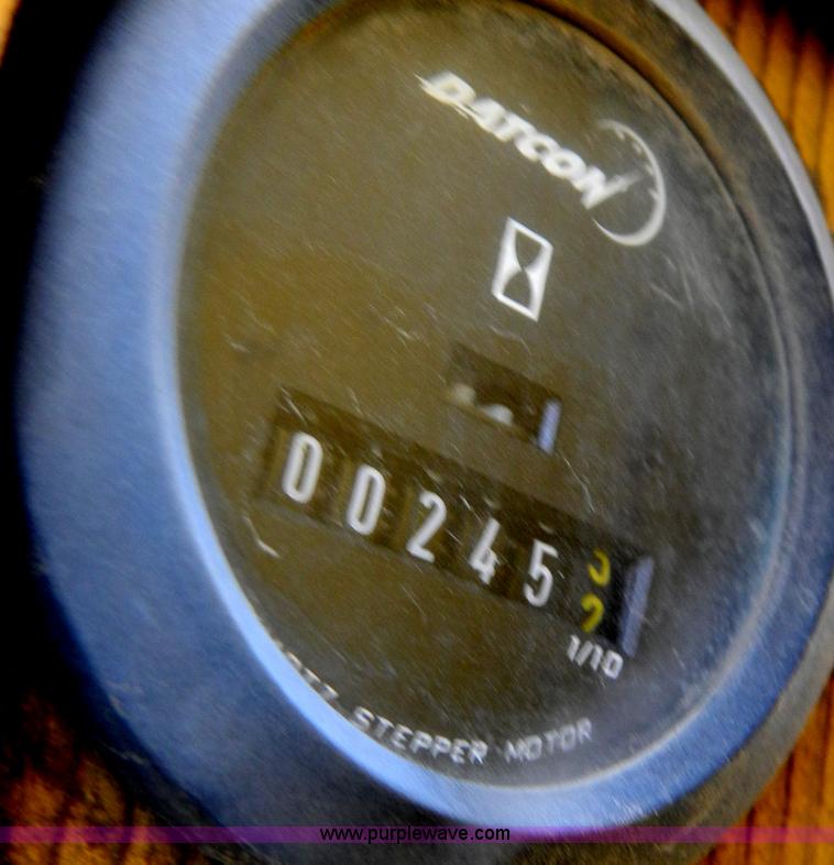 image for item B3699 1979 Caterpillar 140G motor grader