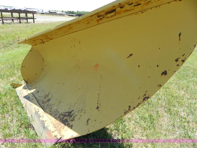 image for item B3702 Snow plow