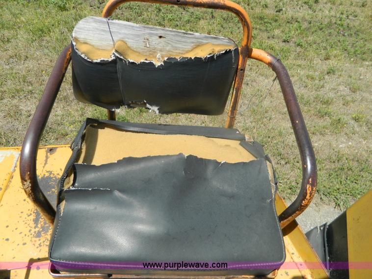 image for item B3705 Hyster C530A rubber tire roller