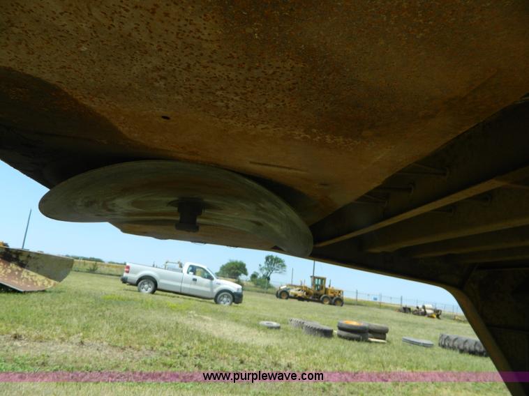 image for item B3707 1991 Trail King trailer