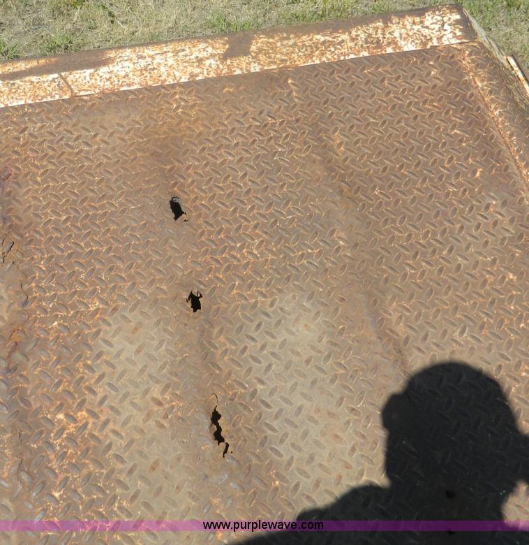 image for item B3707 1991 Trail King trailer