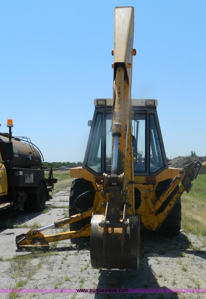 image for item B3708 1988 JCB 1550B backhoe