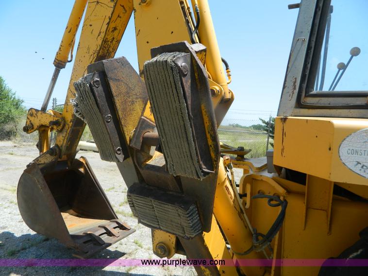 image for item B3708 1988 JCB 1550B backhoe