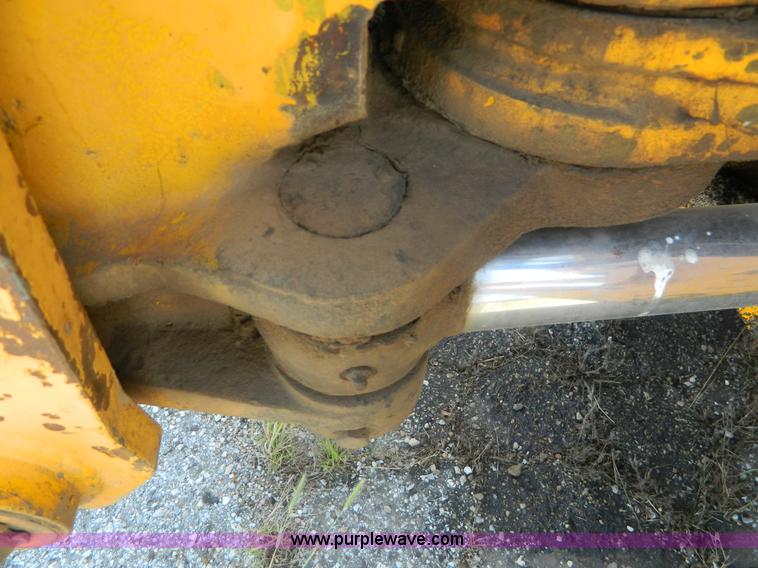 image for item B3708 1988 JCB 1550B backhoe