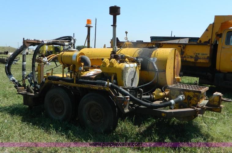 image for item B3710 American Equipment Magnum sealing machine