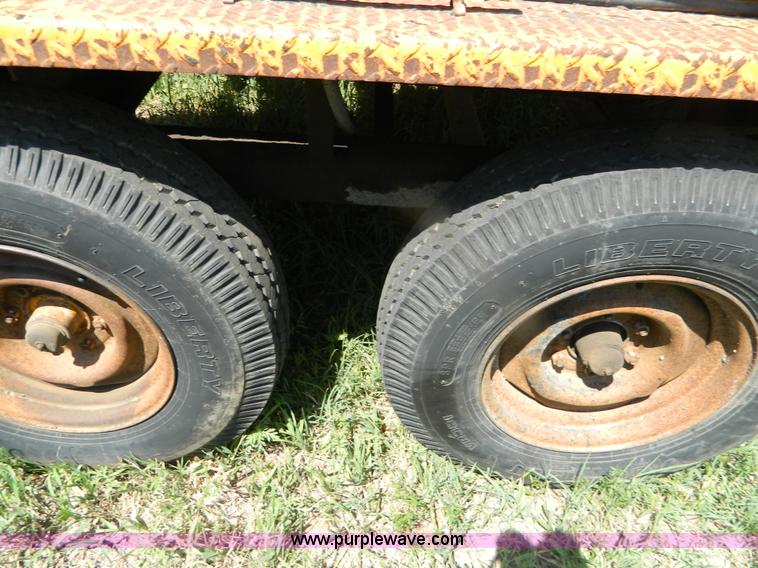 image for item B3710 American Equipment Magnum sealing machine