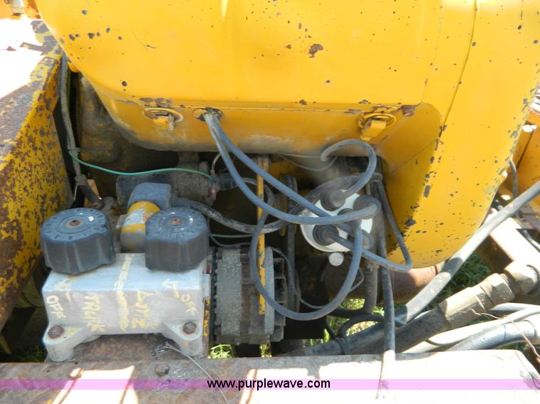 image for item B3710 American Equipment Magnum sealing machine