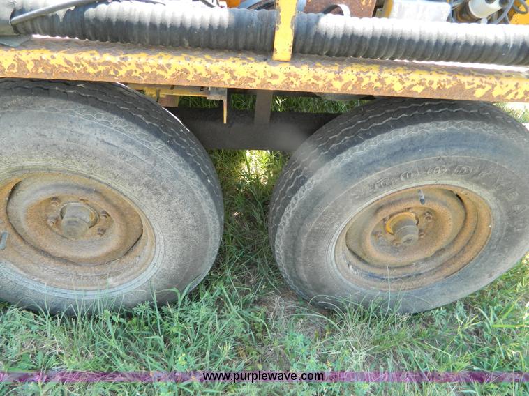 image for item B3710 American Equipment Magnum sealing machine