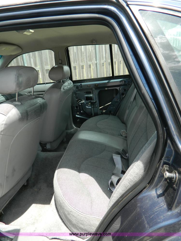 image for item B3768 1997 Ford Crown Victoria