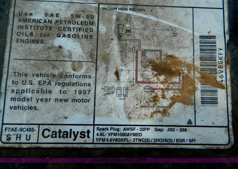 image for item B3768 1997 Ford Crown Victoria