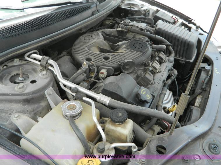 image for item B3769 2004 Dodge Stratus