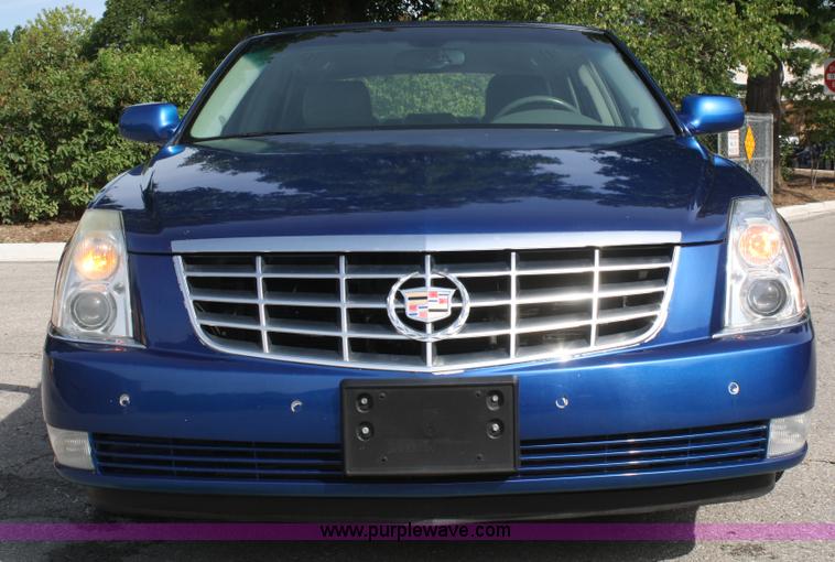 image for item B6712 2006 Cadillac DTS