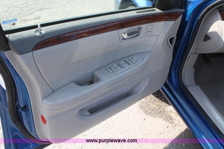 image for item B6712 2006 Cadillac DTS